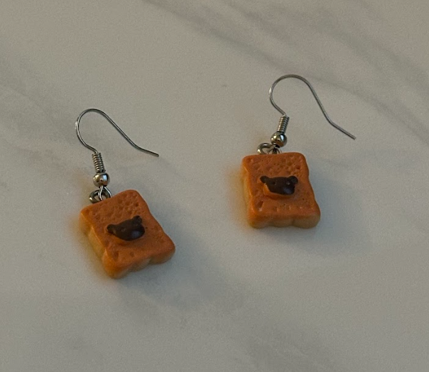 Toast with Bear Spread Earrings